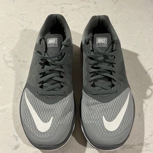 Nike FS Lite Run 3